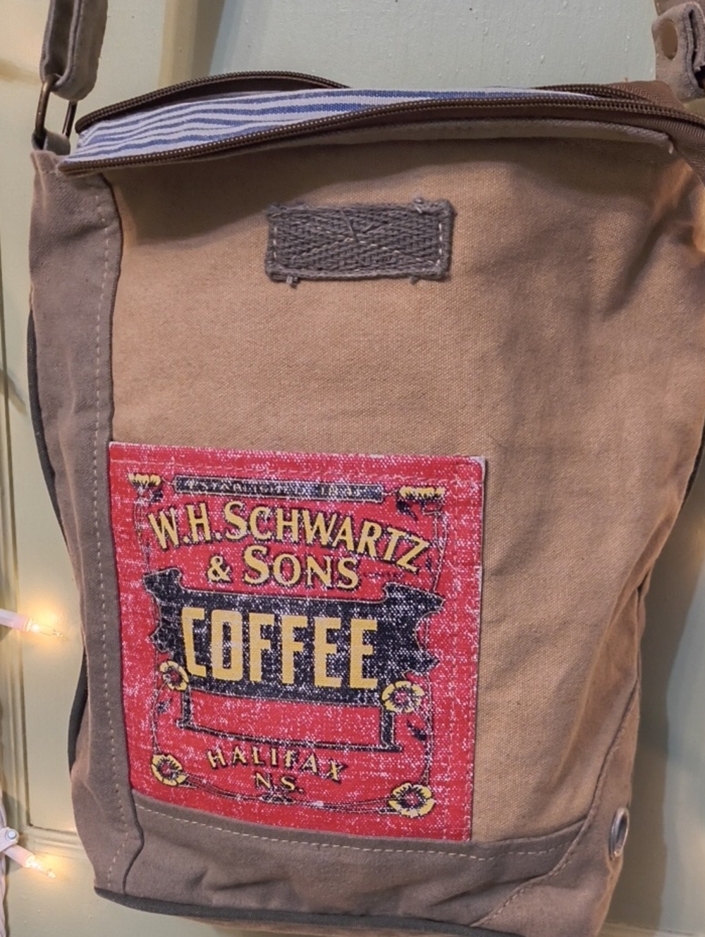 Women's W.H. Schwartz & Sons Coffee Tan Red Canvas Crossbody Bag Purse - Picture 4 of 16